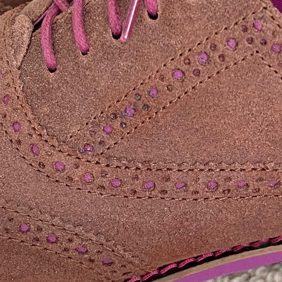 Cole Haan - Picture 1 of 4
